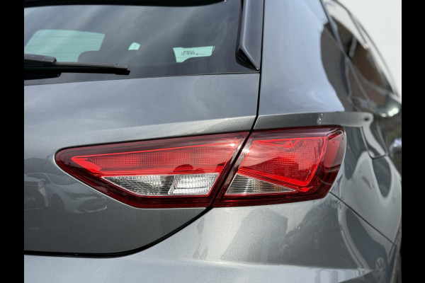 Seat Leon 1.0 EcoTSI Style Business Intense | CarPlay | Cruise | DAB+ | Keyless | PDC