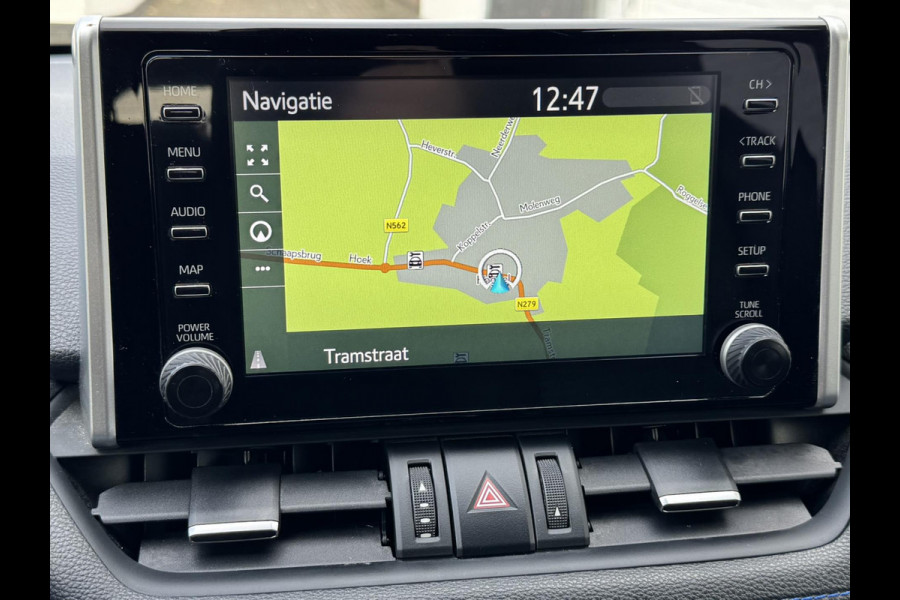 Toyota RAV4 2.5 Hybrid AWD Bi-Tone Adaptive cruise Climate control LED Apple / Android Draadloos telefoonladen Achteruitrijcamera