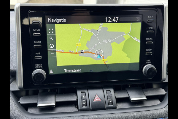 Toyota RAV4 2.5 Hybrid AWD Bi-Tone Adaptive cruise Climate control LED Apple / Android Draadloos telefoonladen Achteruitrijcamera