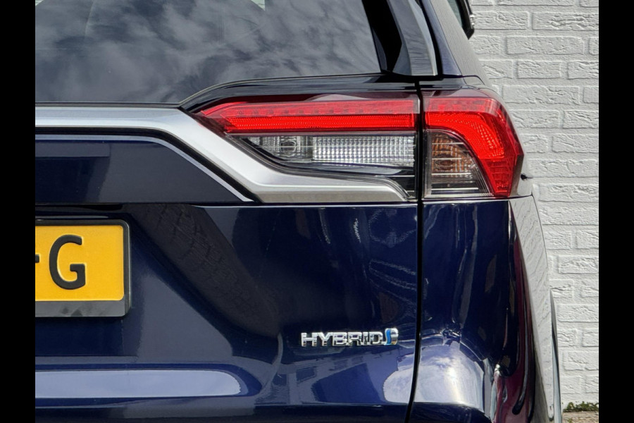 Toyota RAV4 2.5 Hybrid AWD Bi-Tone Adaptive cruise Climate control LED Apple / Android Draadloos telefoonladen Achteruitrijcamera