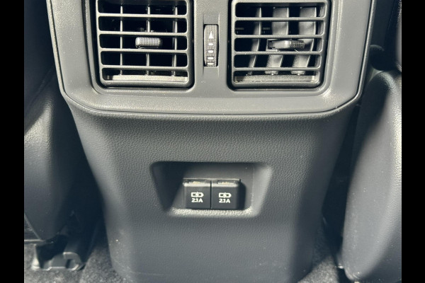 Toyota RAV4 2.5 Hybrid AWD Bi-Tone Adaptive cruise Climate control LED Apple / Android Draadloos telefoonladen Achteruitrijcamera