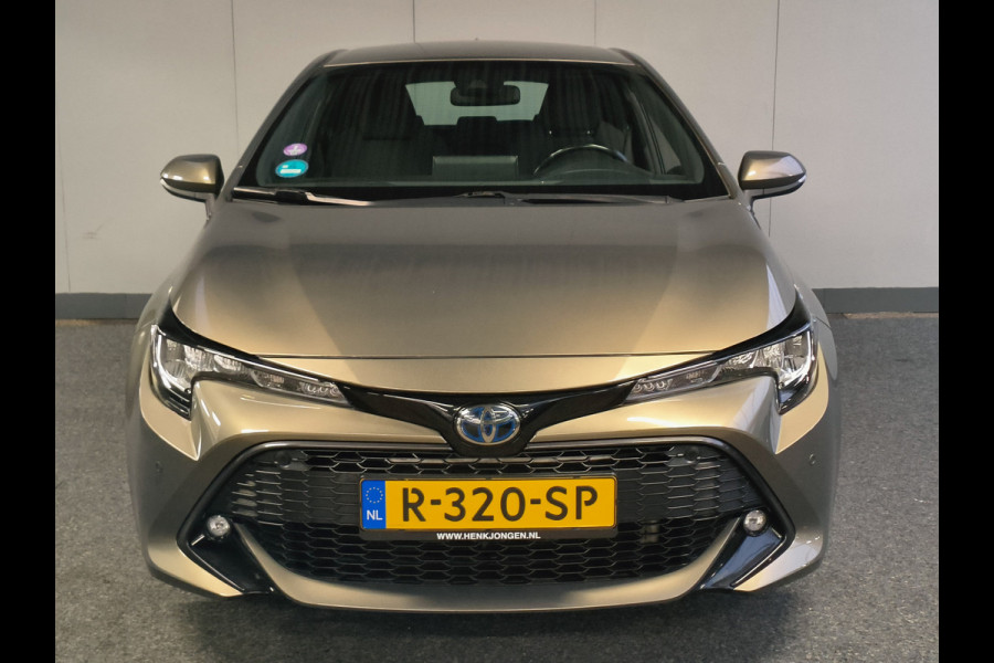 Toyota Corolla 1.8 Hybrid Active Rijklaar + 12 maanden Bovag-garantie Henk Jongen Auto's in Helmond,  al 50 jaar service zoals 't hoort!