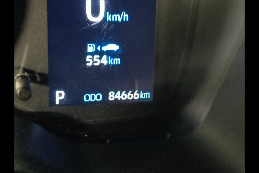 Toyota Corolla 1.8 Hybrid Active Rijklaar + 12 maanden Bovag-garantie Henk Jongen Auto's in Helmond,  al 50 jaar service zoals 't hoort!