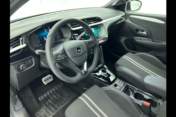 Opel Corsa 1.2 Turbo 136pk Hybrid GS Auto. Navigatie Apple Carplay/ Android Auto Camera Parkeersensoren Cruise Control Stoel- en stuurverwarming Airco Lichtmetalen velgen Getinte ramen