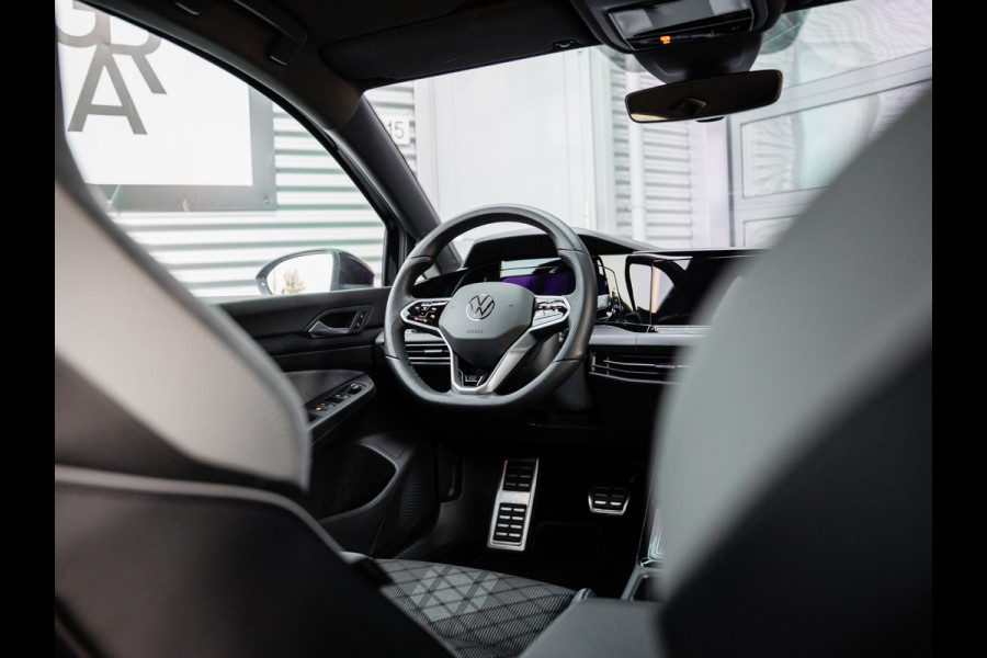 Volkswagen Golf 1.5 eTSI R-Line Business