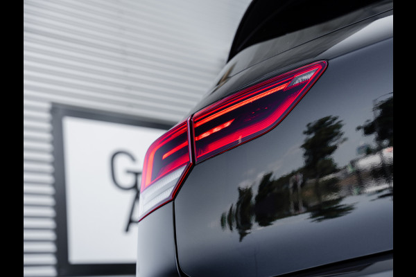 Volkswagen Golf 1.5 eTSI R-Line Business