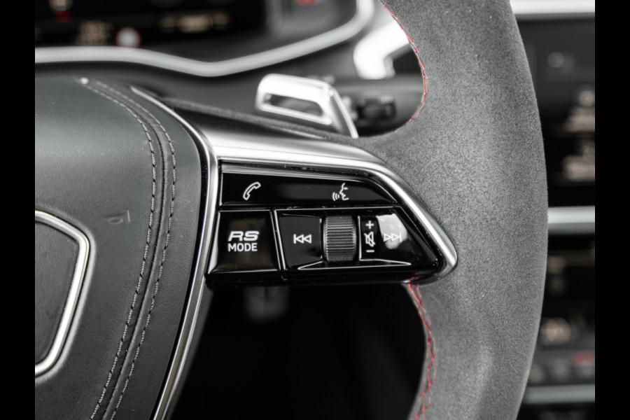 Audi RS7 Sportback 4.0 TFSI V8 Quattro | Keramisch | Head-up | Zwart optiek