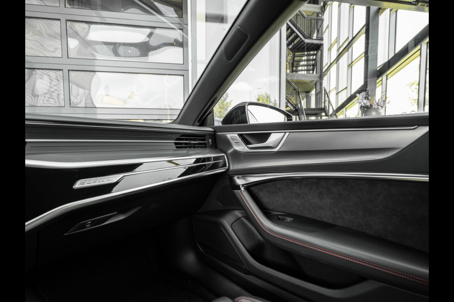 Audi RS7 Sportback 4.0 TFSI V8 Quattro | Keramisch | Head-up | Zwart optiek