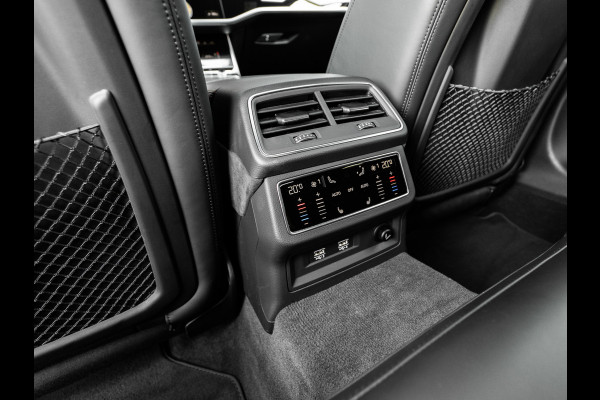 Audi RS7 Sportback 4.0 TFSI V8 Quattro | Keramisch | Head-up | Zwart optiek