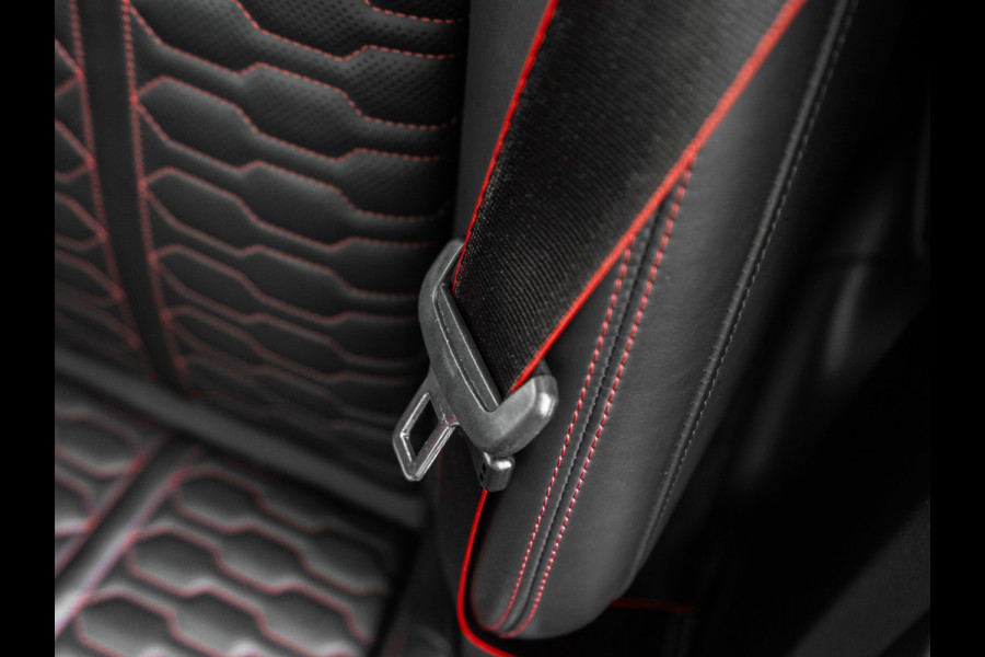 Audi RS7 Sportback 4.0 TFSI V8 Quattro | Keramisch | Head-up | Zwart optiek