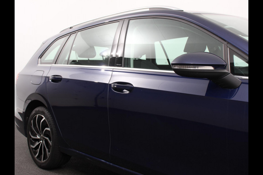 Volkswagen GOLF Variant 1.5 eTSI 150pk DSG Style | Navigatie | Apple Carplay/Android Auto | Climate Control | Camera | Parkeersensoren | Park Assist | Adaptive Cruise control | Wegklapbare trekhaak | Stoel- en stuurverwarming | Climatronic | Virtual Cockpit