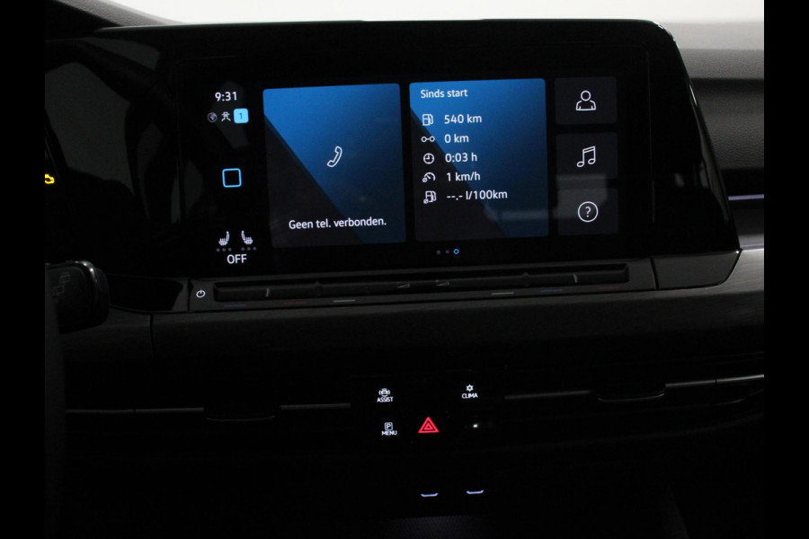 Volkswagen GOLF Variant 1.5 eTSI 150pk DSG Style | Navigatie | Apple Carplay/Android Auto | Climate Control | Camera | Parkeersensoren | Park Assist | Adaptive Cruise control | Wegklapbare trekhaak | Stoel- en stuurverwarming | Climatronic | Virtual Cockpit