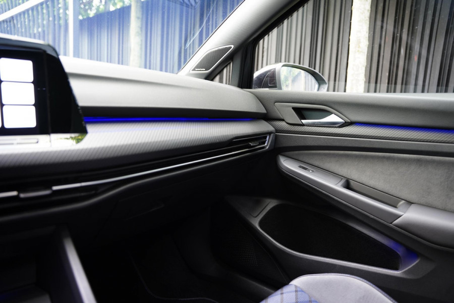 Volkswagen Golf 2.0 TSI R 4Motion Panoramadak Harman Kardon