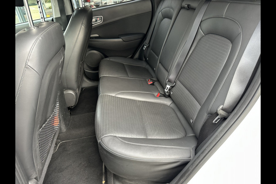 Hyundai Kona EV Premium 64 kWh 3 fase | Leder | Two Tone Black | Climate | occasion