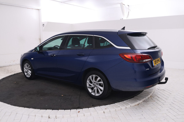 Opel Astra Sports Tourer 1.5 CDTI Elegance Navigatie, schuifdak, Halfleder, Trekhaak, Climate,