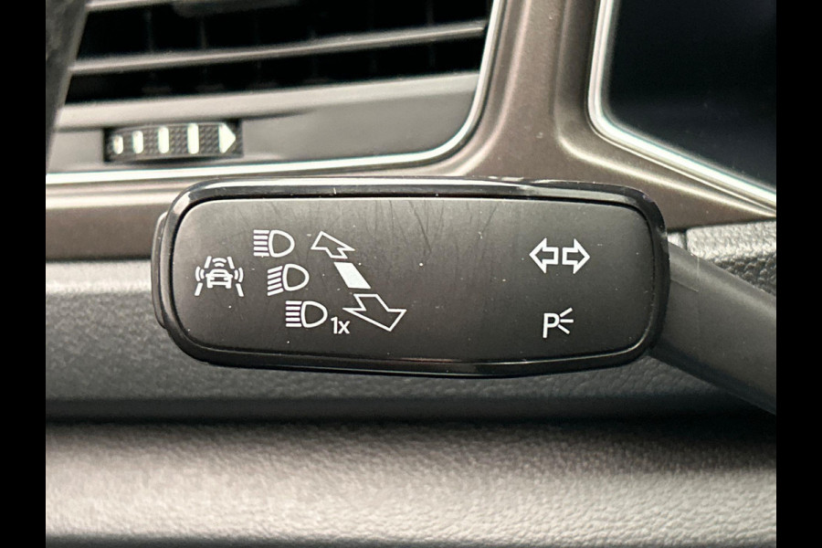 Volkswagen T-Roc 1.0 TSI Style Apple/Carplay Adaptieve/Cruise Origineel NL