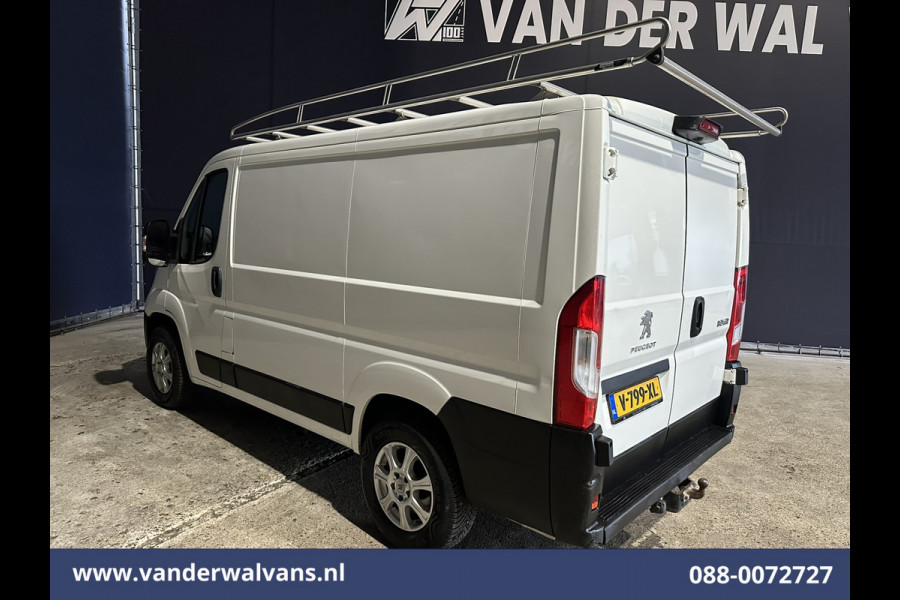 Peugeot Boxer 2.0 BlueHDI 130pk L1H1 Euro6 Airco | Imperiaal | Camera | 2500kg Trekhaak | Cruisecontrol Lichtmetalen Velgen, Bijrijdersbank