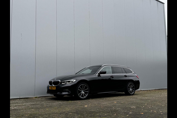BMW 3 Serie Touring 320i HIGH EXECUTIVE VOL PANORAMADAK LEDER STOELVERWARMING NAP DEALER ONDERHOUDEN ORIG NEDERLANDSE AUTO M SPORT