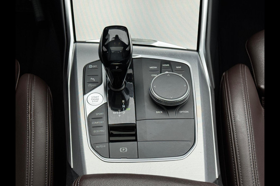 BMW 3 Serie Touring 320i HIGH EXECUTIVE VOL PANORAMADAK LEDER STOELVERWARMING NAP DEALER ONDERHOUDEN ORIG NEDERLANDSE AUTO M SPORT