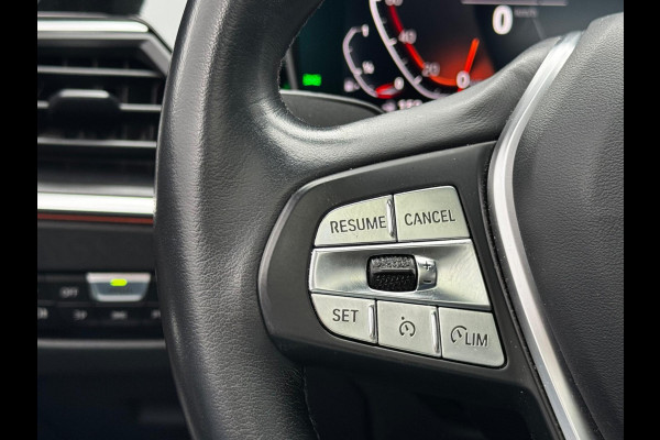 BMW 3 Serie Touring 320i HIGH EXECUTIVE VOL PANORAMADAK LEDER STOELVERWARMING NAP DEALER ONDERHOUDEN ORIG NEDERLANDSE AUTO M SPORT