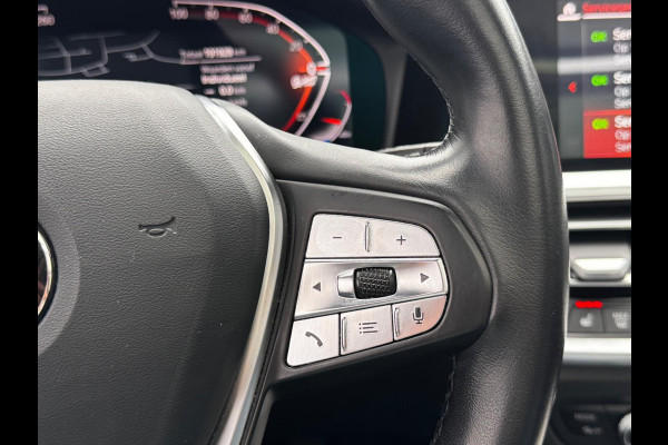 BMW 3 Serie Touring 320i HIGH EXECUTIVE VOL PANORAMADAK LEDER STOELVERWARMING NAP DEALER ONDERHOUDEN ORIG NEDERLANDSE AUTO M SPORT