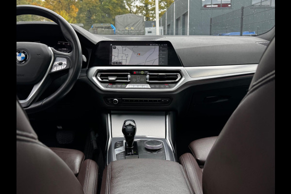 BMW 3 Serie Touring 320i HIGH EXECUTIVE VOL PANORAMADAK LEDER STOELVERWARMING NAP DEALER ONDERHOUDEN ORIG NEDERLANDSE AUTO M SPORT