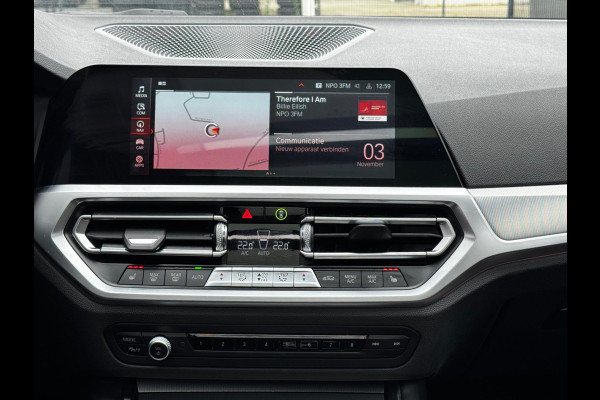 BMW 3 Serie Touring 320i HIGH EXECUTIVE VOL PANORAMADAK LEDER STOELVERWARMING NAP DEALER ONDERHOUDEN ORIG NEDERLANDSE AUTO M SPORT