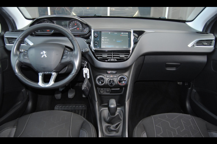 Peugeot 2008 1.2 PureT. Blue Lion