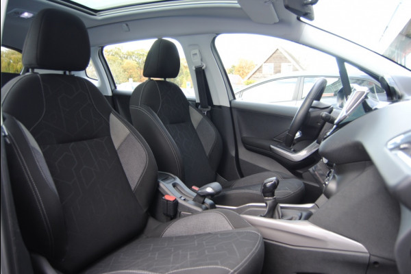 Peugeot 2008 1.2 PureT. Blue Lion