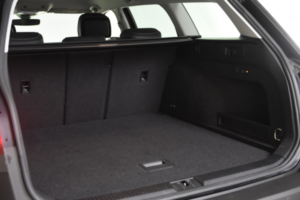 Volkswagen Passat Variant 1.4 TSI PHEV GTE Highline *1ste Eigenaar*Leer*Navigatie*Trekhaak*