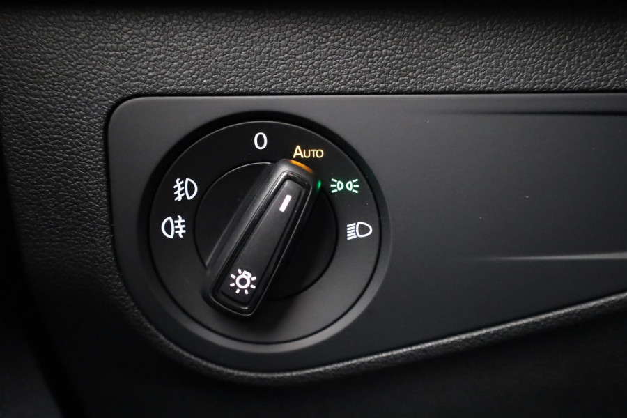 Seat Tarraco 1.5 TSI FR Business Intense 150pk DSG | Verlengde garantie | Elektrisch verstelbare voorstoelen met geheugen | Verwarmbare voorstoelen |