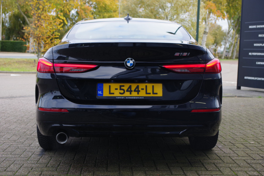 BMW 2 Serie Gran Coupé 218i Automaat Sport Line Business Edition, LED, Sportstoelen, Cruise Control, Carplay, Camera