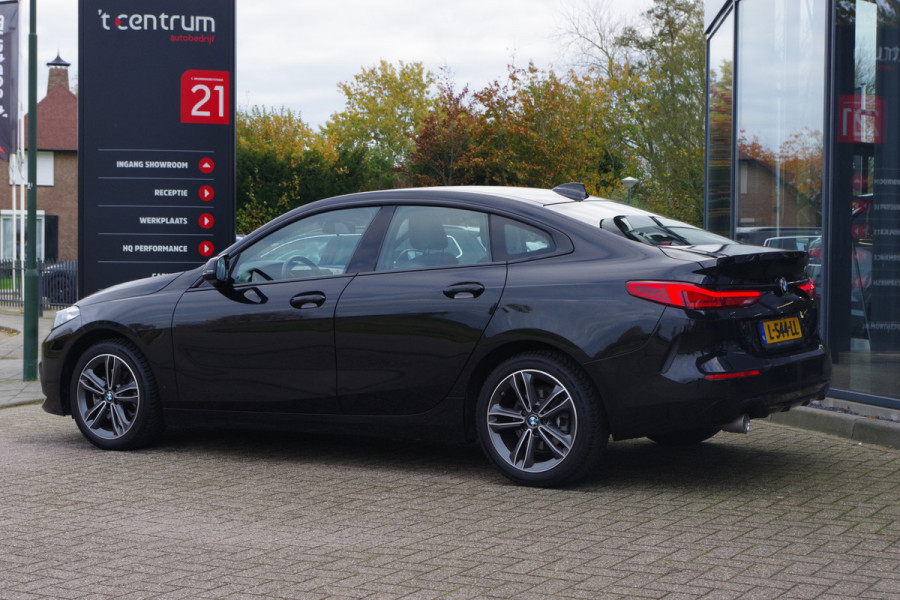 BMW 2 Serie Gran Coupé 218i Automaat Sport Line Business Edition, LED, Sportstoelen, Cruise Control, Carplay, Camera