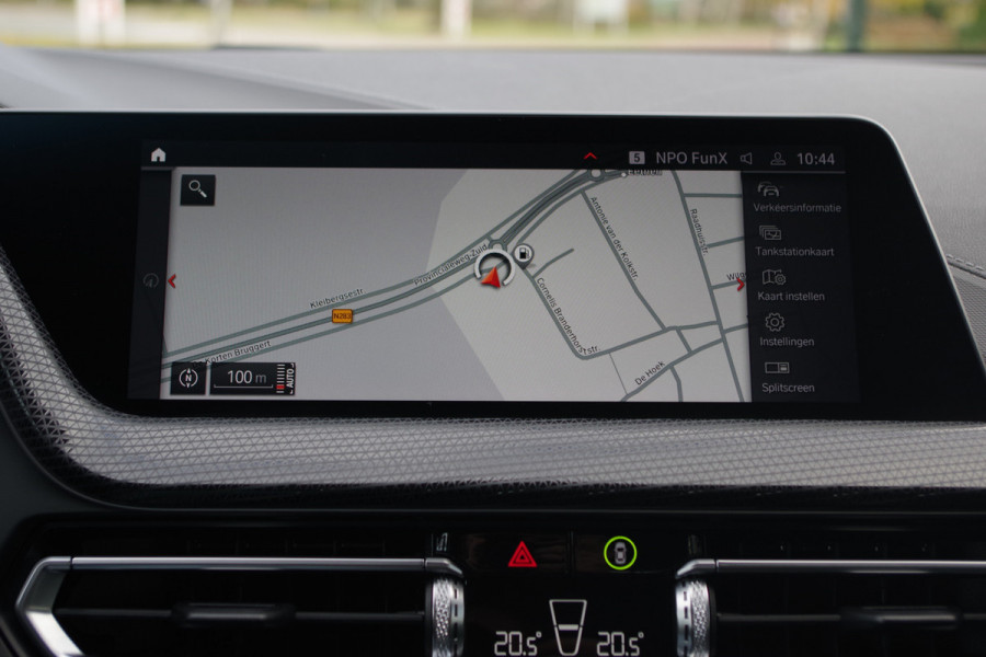 BMW 2 Serie Gran Coupé 218i Automaat Sport Line Business Edition, LED, Sportstoelen, Cruise Control, Carplay, Camera