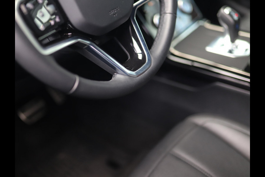 Land Rover Range Rover Evoque 1.5 P300e AWD R-Dynamic SE | Meridian | Memory | Leder | Stoelverw. | ACC