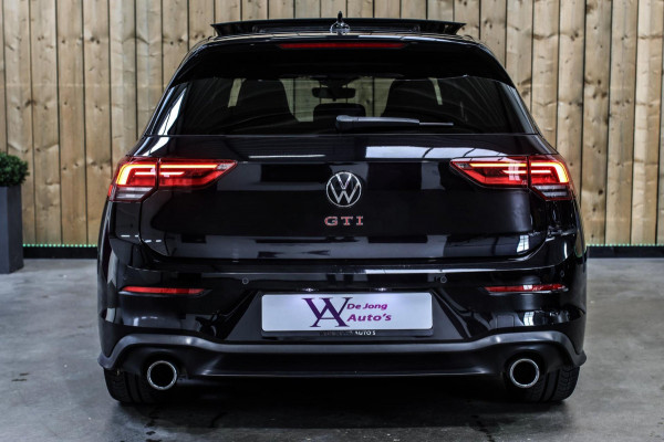 Volkswagen Golf 2.0 TSI GTI *Pano*Camera*Stoel- Stuurverwarming*