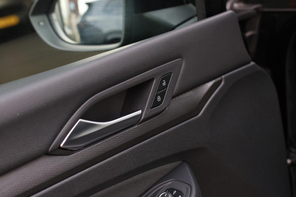 Volkswagen Golf 2.0 TSI GTI *Pano*Camera*Stoel- Stuurverwarming*