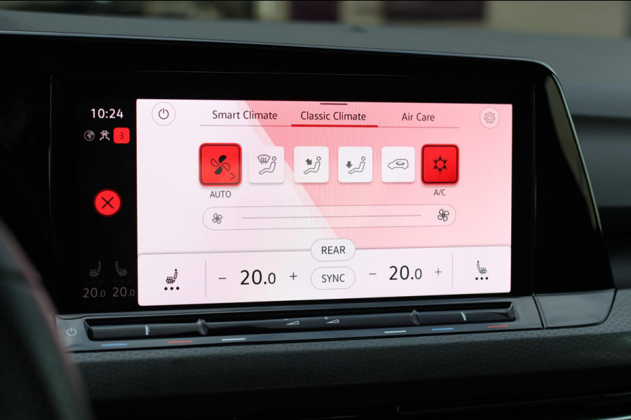 Volkswagen Golf 2.0 TSI GTI *Pano*Camera*Stoel- Stuurverwarming*