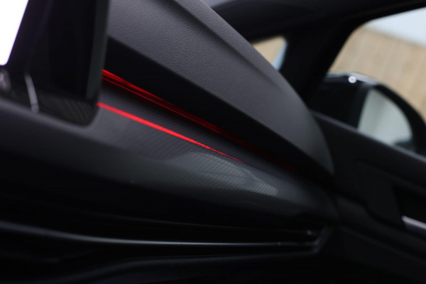 Volkswagen Golf 2.0 TSI GTI *Pano*Camera*Stoel- Stuurverwarming*