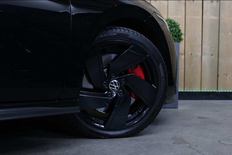 Volkswagen Golf 2.0 TSI GTI *Pano*Camera*Stoel- Stuurverwarming*