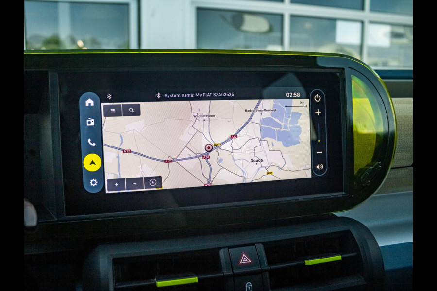 Fiat Grande Panda La Prima 11 kW 44 kWh | Uit voorraad leverbaar | Clima | Cruise | Camera | Apple Carplay | 17" | Navi | Winter Pack