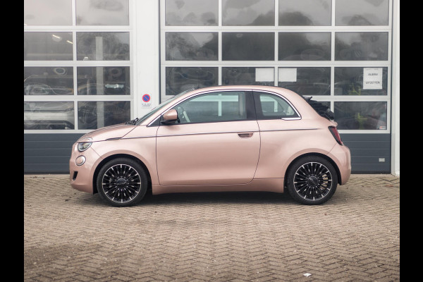 Fiat 500E La Prima 42 kWh Cabrio | Apple Carplay - Android Auto | Leer | 17" LM velgen|