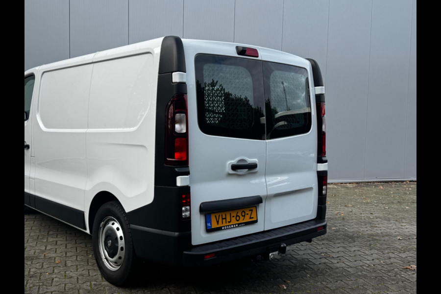 Renault Trafic 2.0 dCi 145PK COMFORT CAMERA NAVIGATIE TREKHAAK BTW NEDERLANDSEN BUS L1H1