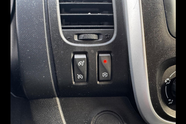 Renault Trafic 2.0 dCi 145PK COMFORT CAMERA NAVIGATIE TREKHAAK BTW NEDERLANDSEN BUS L1H1
