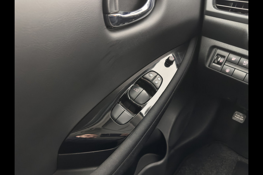 Nissan Leaf Acenta 40 kWh {SOH-90%} Aut. *ADAPTIVE-CRUISE | KEYLESS | NAVI-FULLMAP | BLIND-SPOT | DAB+ | COMFORTSEATS | DIGI-COCKPIT | PRIVACY-GLASS | CAMERA |  17"ALU*