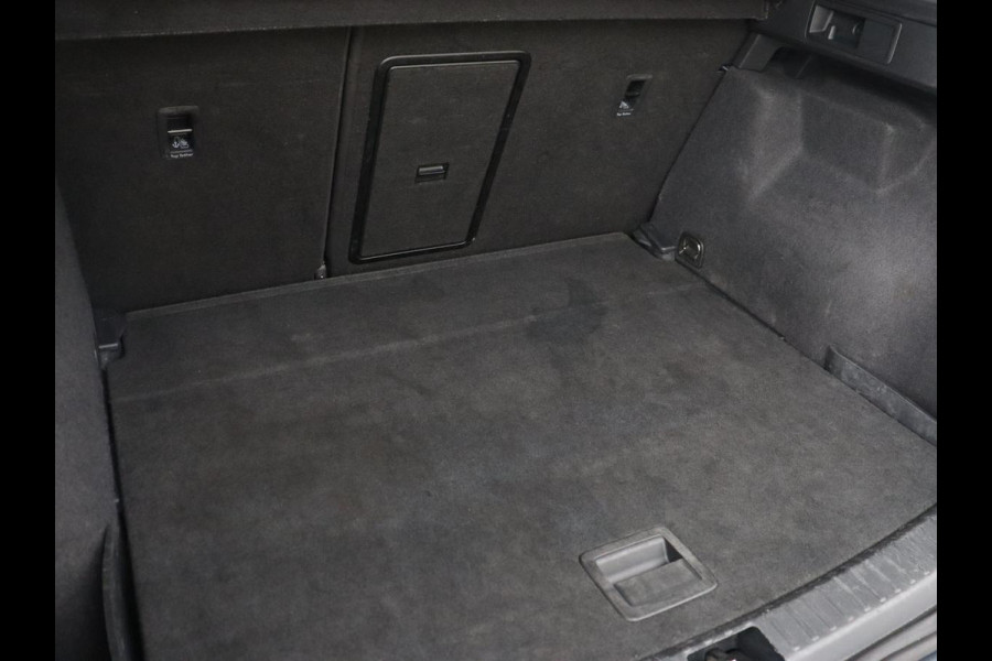 Seat Ateca 1.5 TSI Style Intens | Trekhaak | Stoelverwarming | Carplay | Full LED | Park Assist | Climate control | Cruise control