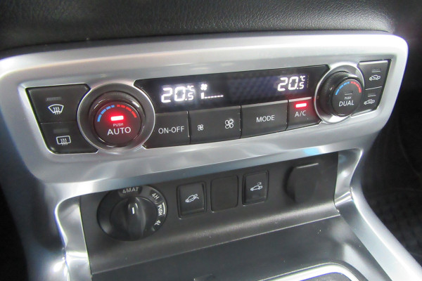 Mercedes-Benz X-Klasse 350 d 4-MATIC Power Edition, 360 Camera, Trekhaak, Grijs kenteken