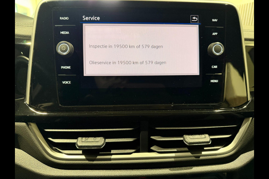 Volkswagen T-Roc 1.5 TSI R-Line Pano|IQ|Keyless|Virtual|Camera|ACC|Carplay|Stoel&Stuurverwarming|Parkassistent