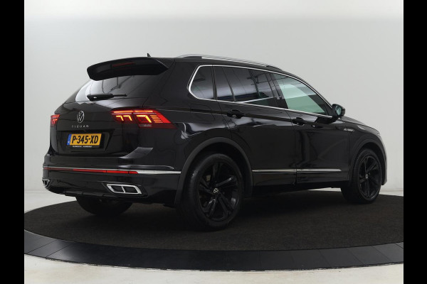 Volkswagen Tiguan 1.5 TSI R-Line | Camera | Matrix LED | Adaptive cruise | Carplay | Navigatie | Keyless | 19'' | Virtual Cockpit | Climate control | Parkeerhulp