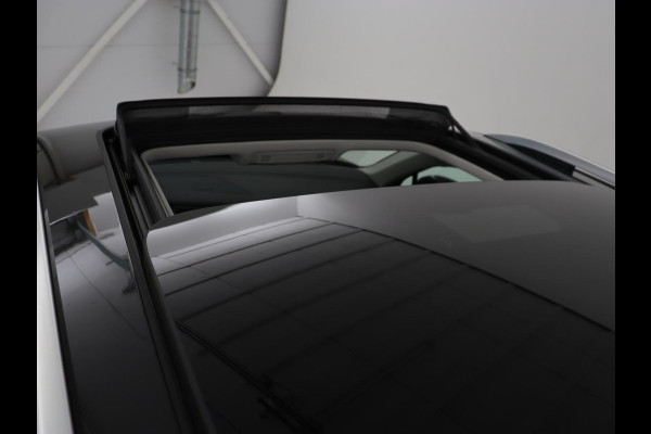 Volkswagen Tiguan 1.5 TSI Comfortline | Panoramadak | Stoelverwarming | Massage | Adaptive cruise | Carplay | Navigatie | Parkeerhulp